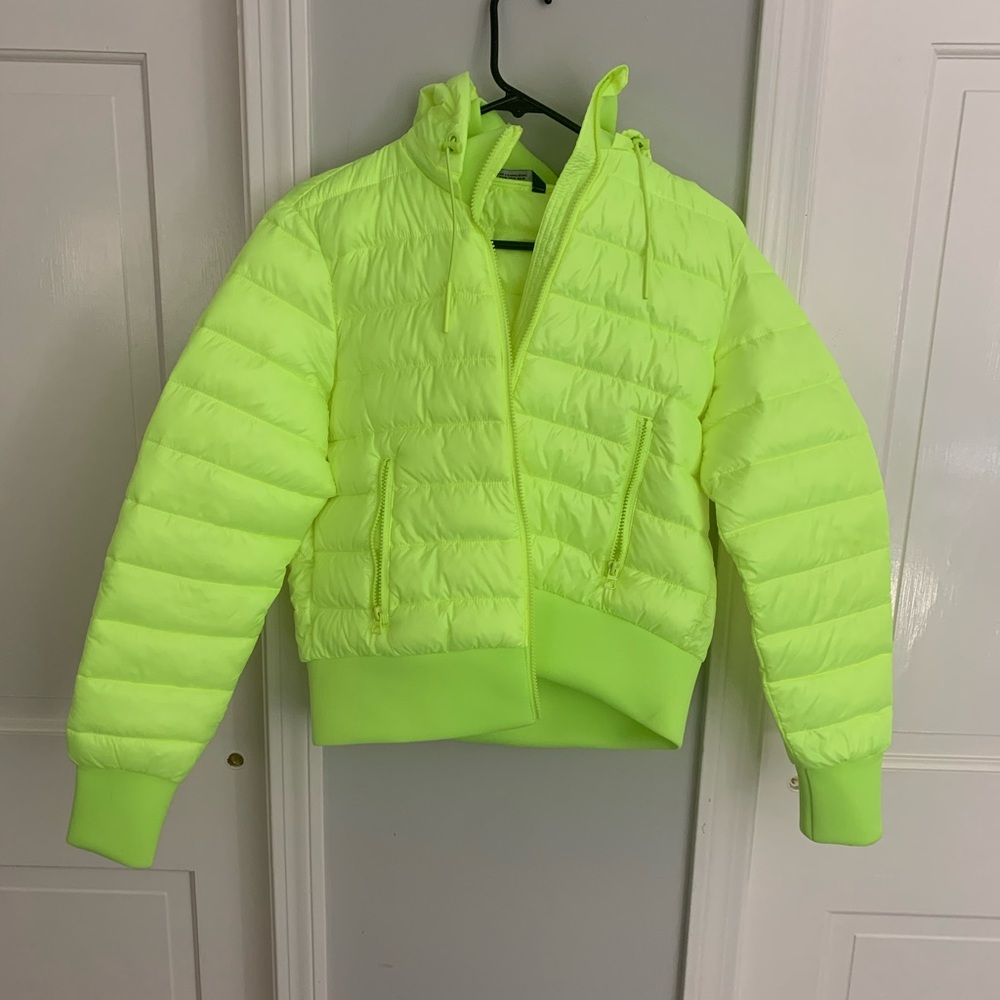 Zara puffer jacket neon yellow/ green size M